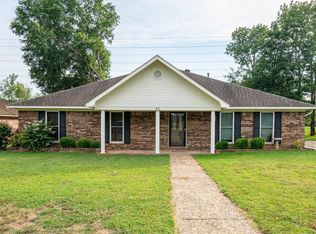 42 Kensington Dr, Conway, AR 72034