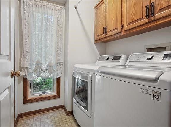 4th image of 4109 NE 57th Ter