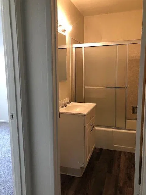 2 bed, 756 sqft, $1,700 — Photo 4