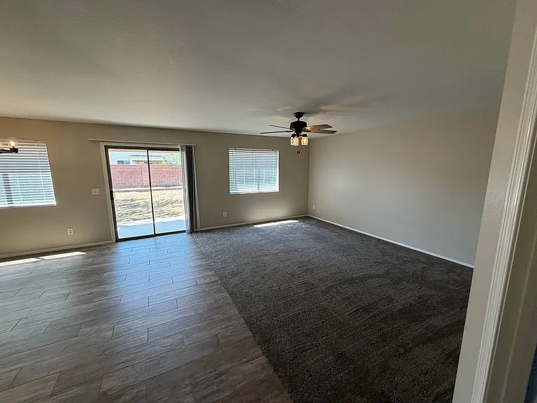 3049 W Santa Cruz Ave — Photo 14