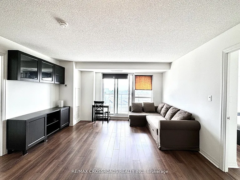 2015 Sheppard Ave E #3510 — Photo 2