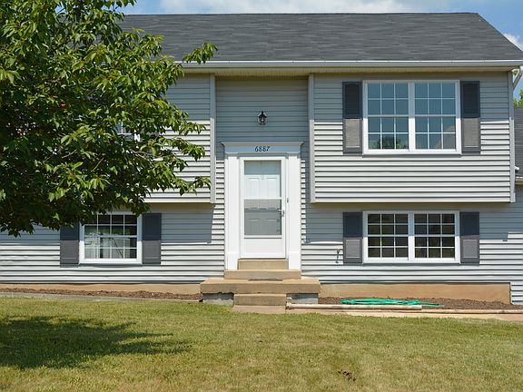 2nd image of 6887 Maplewood Dr