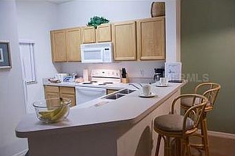 4th image of 967 Park Terrace Cir