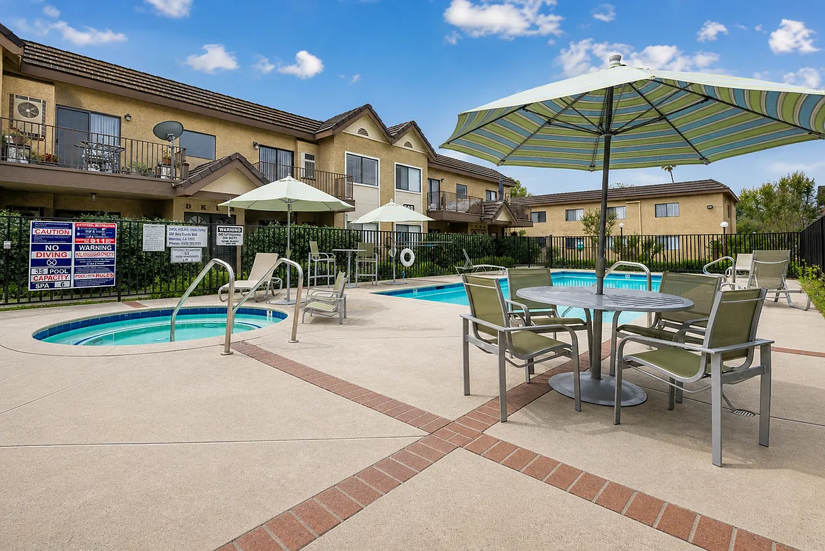 Building Photo - Monrovia Villas Apartments