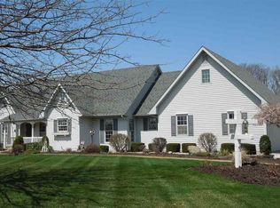 21415 Ehle Rd, Woodburn, IN 46797