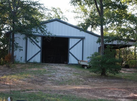 Barn
