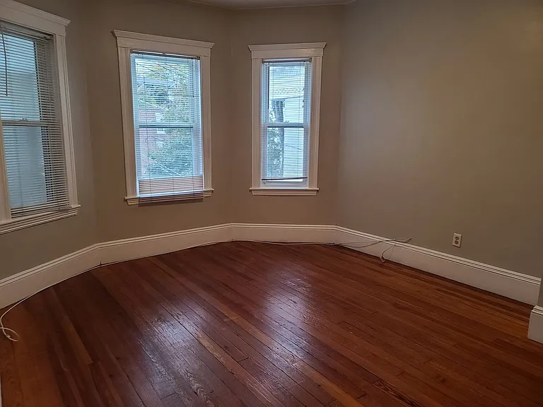 344 Faneuil St #3 — Photo 19
