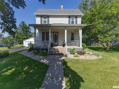 105 N School St, Atkinson, IL, 61235