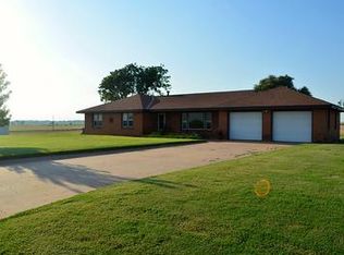 20509 E 1120th Rd, Canute, OK 73626