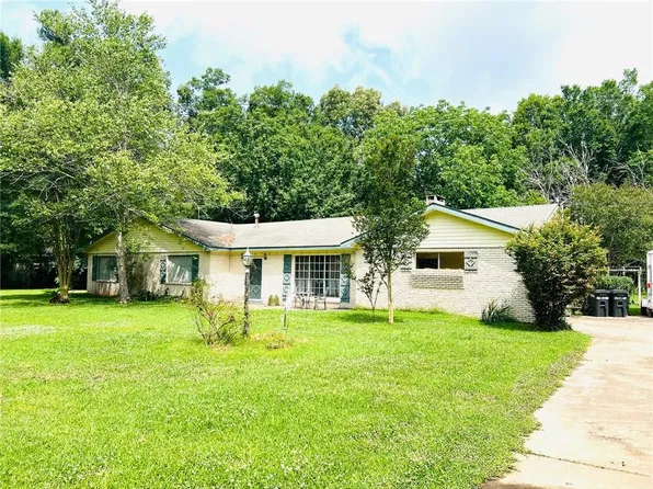 1697 Highway 1194, Marksville, LA 71351