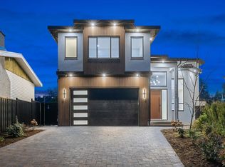 11648 94a Ave, Delta, BC V4C 3S1