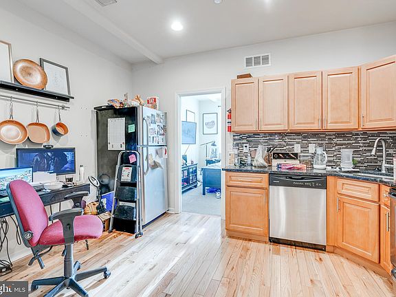 4th image of 514 N 39th St #B