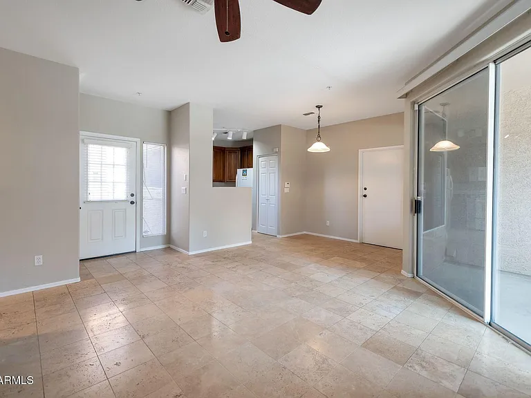 1633 E Lakeside Dr #109 — Photo 9