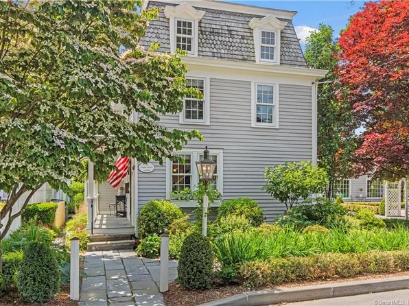 22 Pratt Street, Essex, CT 06426