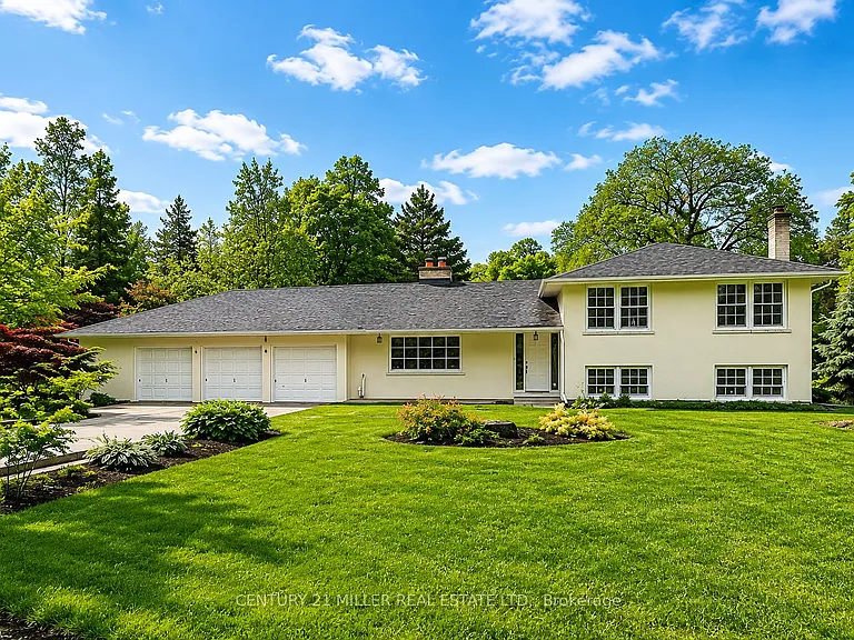91 Ennisclare Dr E — Photo 1