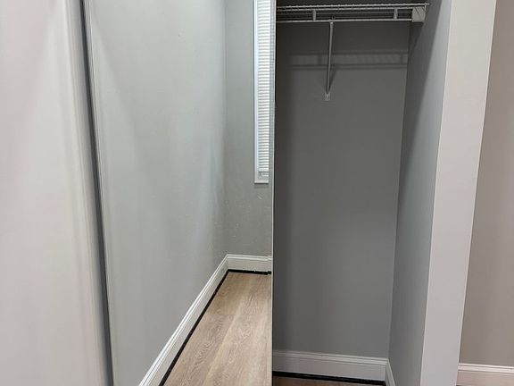 3rd image of 3106 Sequoia Ave