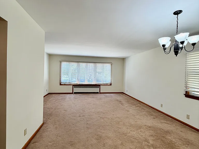51 W 3rd St #1 — Photo 57