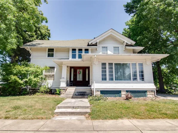 205 E Exchange St, Jerseyville, IL 62052