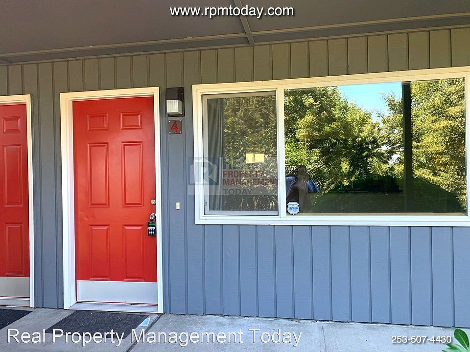 1st image of 1902 S Yakima Ave #4