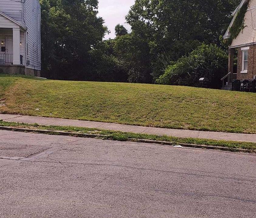 1st image of 1223 Ross Ave