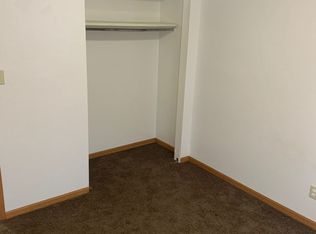 1040 Plaza Ct N #1-12, Saint Clair, MO 63077