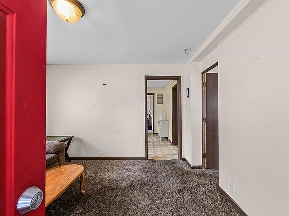 5th image of 514 N Fair St