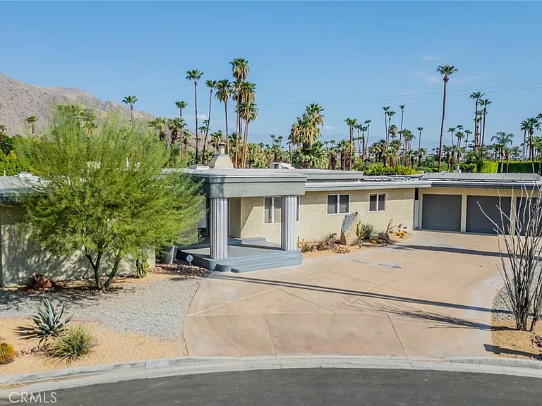 1600 E Palm Tree Dr — Photo 49
