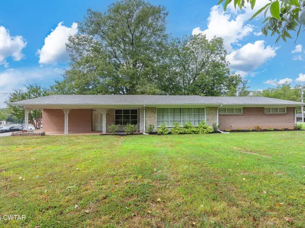 1028 S College St, Trenton, TN 38382