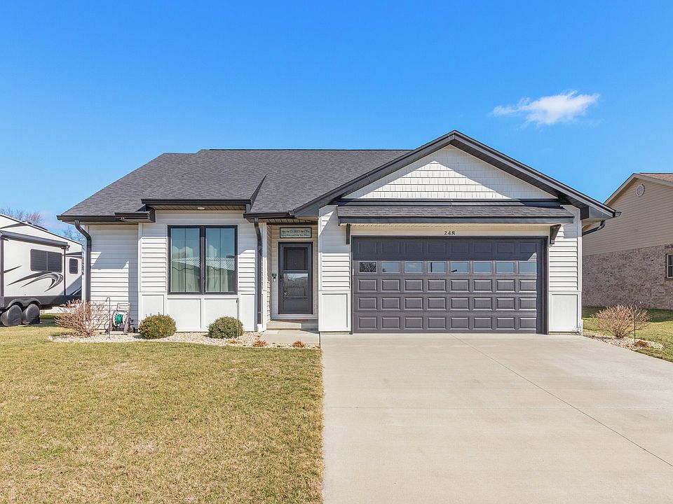 1st image of 248 Bryant Blvd