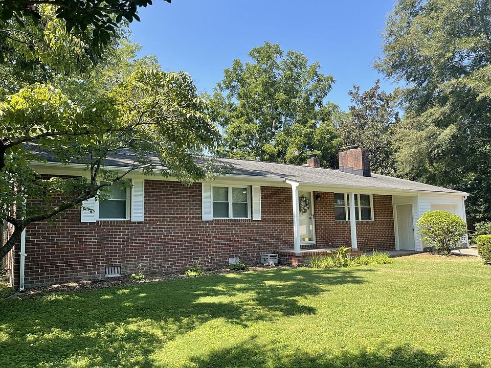 1st image of 107 Caran Rd