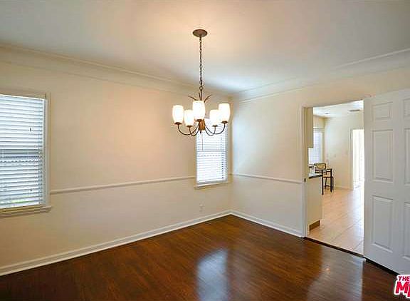 3rd image of 8511 Naylor Ave