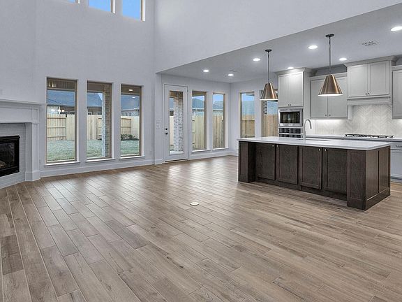3rd image of 27339 Prairie Rush Dr