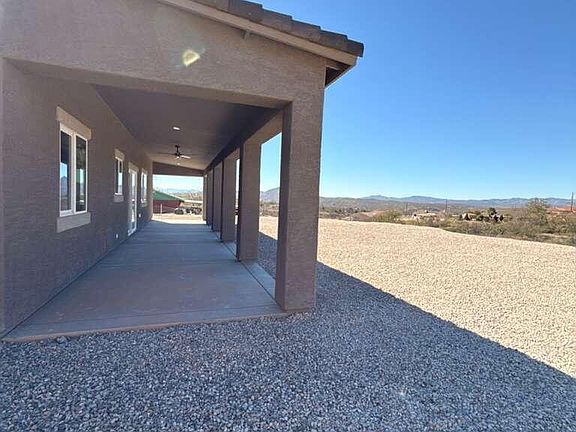 5th image of 1036 Estoque Ct