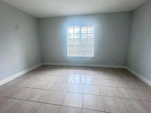 5th image of 50200 NW 79th Ave #104NW