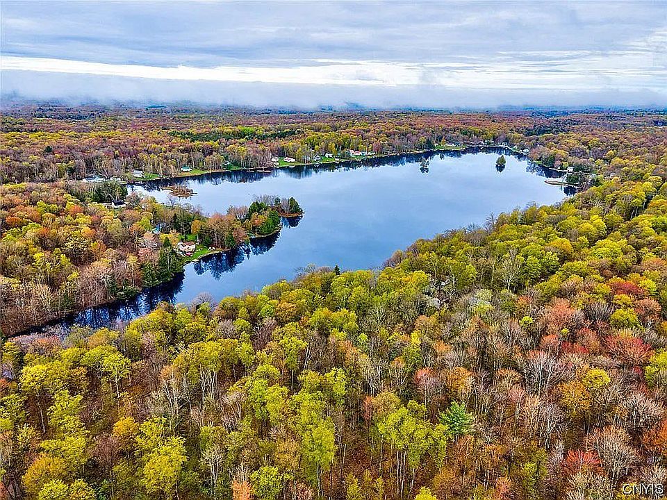 2nd image of Lorton Lake Dr