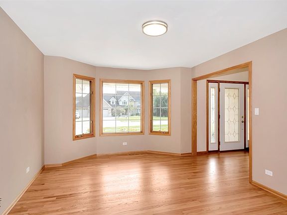 4th image of 13950 W Cynthia Ln