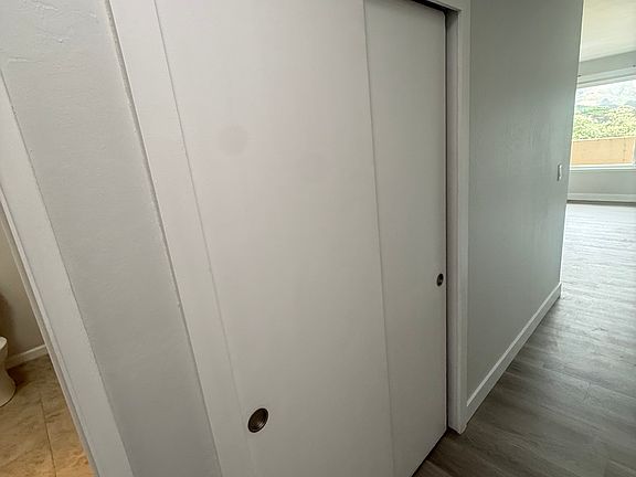 3rd image of 95 Clarendon Rd APT 4