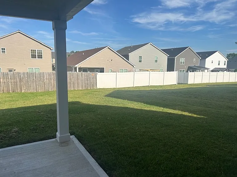 1261 Marlena Ln — Photo 34