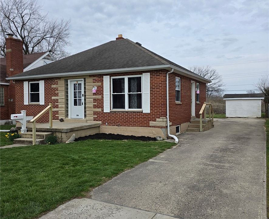 2nd image of 218 Nation Ave