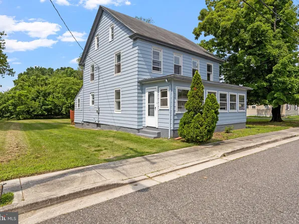 66-68 N Railroad Ave, Pedricktown, NJ 08067