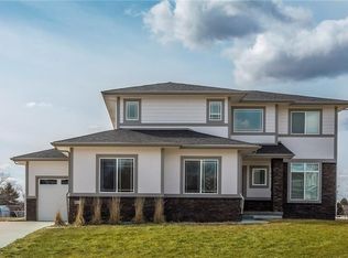 997 Somersby Ct, West Des Moines, IA 50266