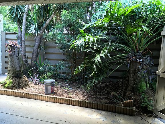 2nd image of 1632 Gulfview Dr
