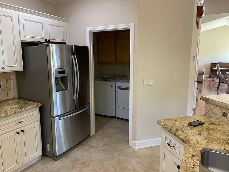 7468 Colbert Dr — Photo 10