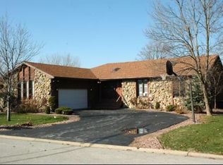 1369 Westminster Ln, Bourbonnais, IL