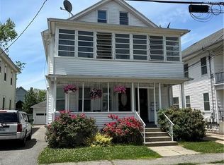 22 Ingleside Ave Floor 2, Providence, RI 02905