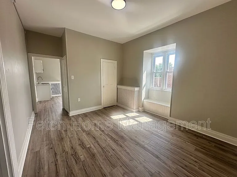 701 Walnut St #3 — Photo 8