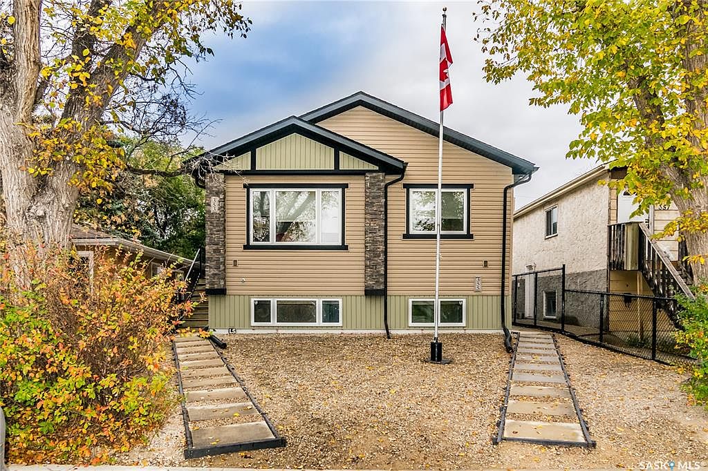 353 355 Toronto STREET Regina SK S4R 1M3 MLS SK958284 Zillow   Eaa2958a33c94665f92ba8fa36cd9499 Cc Ft 1536 