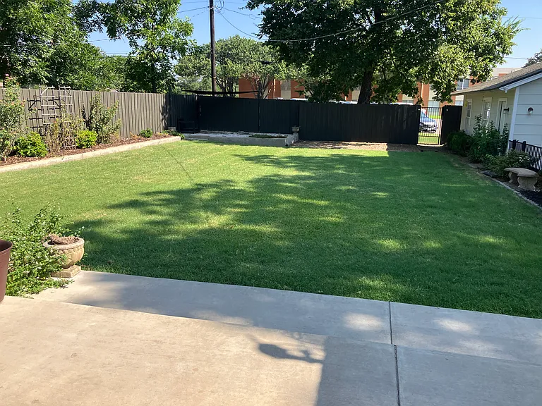 1508 Linden Dr — Photo 24