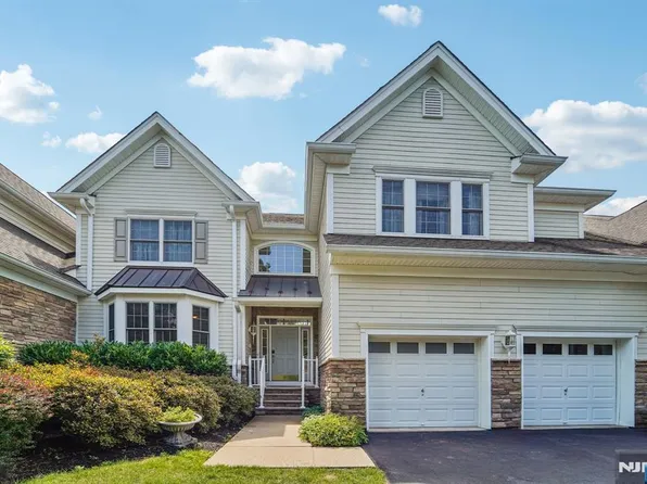 50 Baxter Ln #47, West Orange, NJ 07052