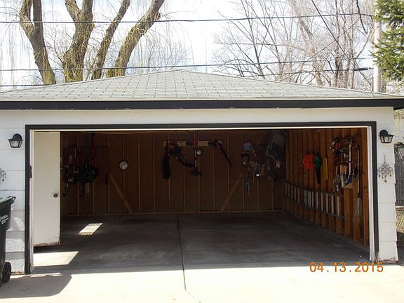 3rd image of 2640 N Butrick St